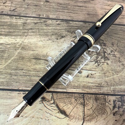 PILOT CUSTOM 74 14k-585 GOLD NIB:M FOUNTAIN PEN VINTAGE JAPAN A393