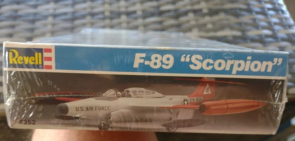 NORTHROP F-89 SCORPION por REVELL ESCALA 1:79 4352 Foto 3 de 4