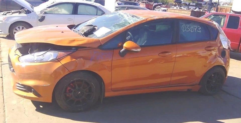 14 15 16 17 2018 19 Ford Fiesta Rear Passenger RH Door Handle in J9 Orange Spice Foto 4 de 4