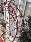 VINTAGE RED WROUGHT IRON TWISTED WIRE PEACOCK Rocker CHAIR Large Fan Adult — photo 4