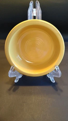 VINTAGE HOMER LAUGHLIN FIESTAWARE YELLOW FRUIT BOWL 5 ½” ROUND X 1 ½” DEEP