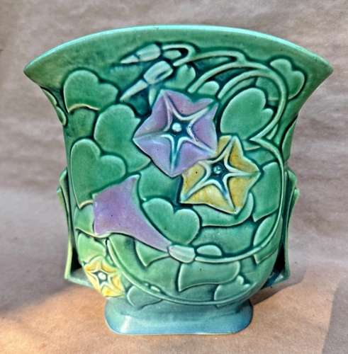 Roseville Morning Glory Green 1935 Art Deco Pottery Ceramic Vase 7.25" tall