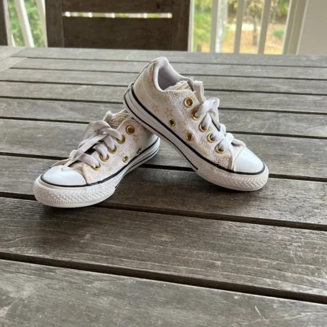 Converse White/Gold Stars Size Girls 11 | eBay