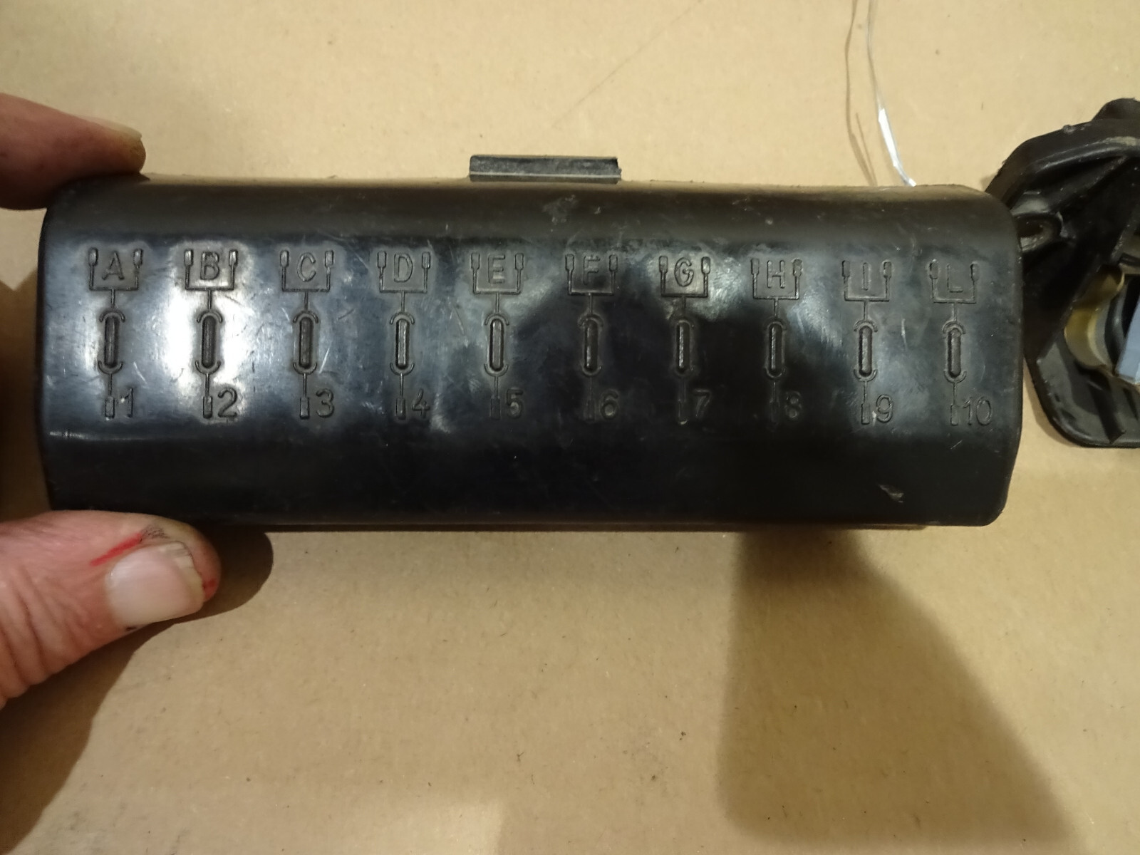 Ferrari 400 GT, 400 Auto - Fuse Box - P/N 116602