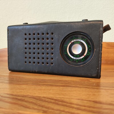 SELGA-405 Q Vintage 1977 Soviet Russian Latvian Radio Receiver USSR AS IS