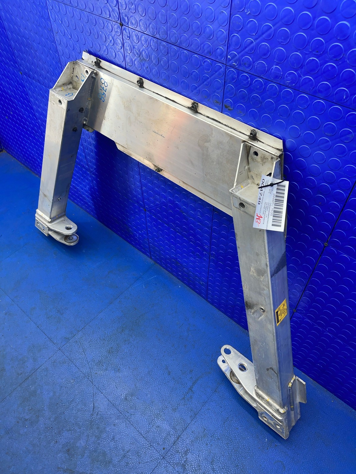 2016-2021 MCLAREN 570S OEM REAR ENGINE CRADLE LOWER SUBFRAME CROSSMEMBER SUPPORT
