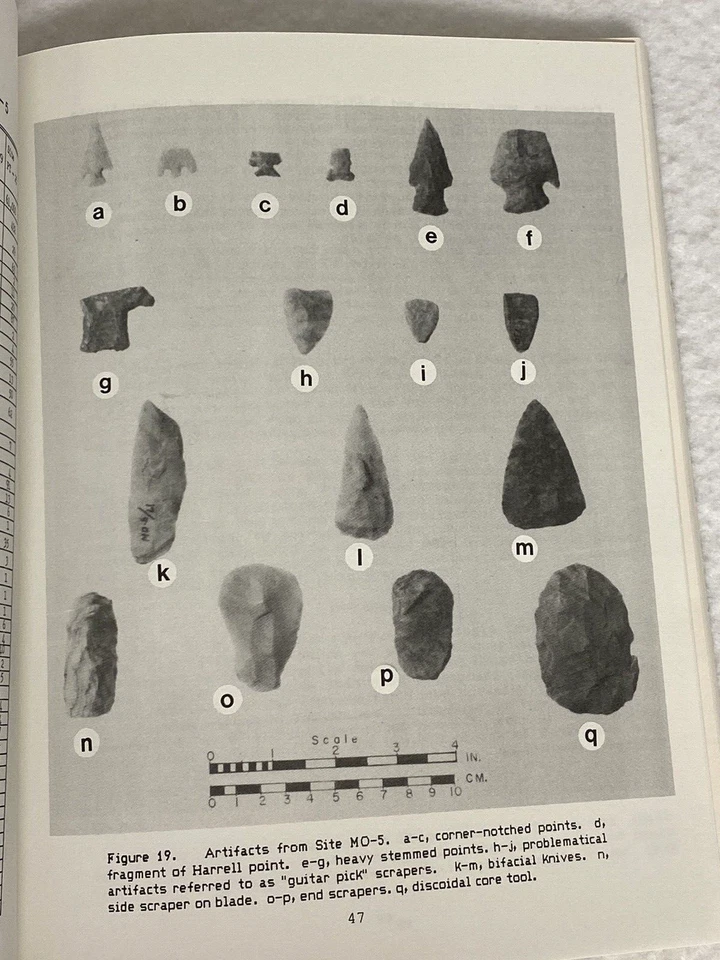 INFORME ARQUEOLÓGICO DE TEXAS DE COLECCIÓN, DEPÓSITO DE SANFORD, 1986, MAPAS, PUNTAS DE FLECHA, HERRAMIENTAS Foto 4 de 4