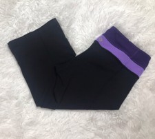 Lululemon Womens Leggings Size 6 Crop Tight Pant Black Purple Athletic Workout