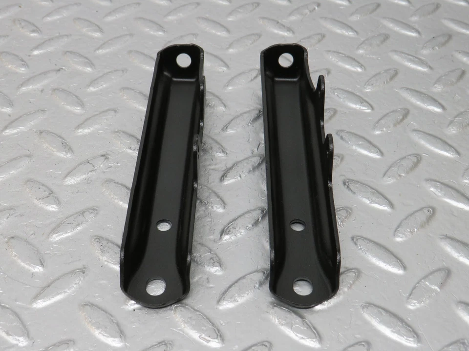 ⚙34675⚙ Mercedes-Benz W124 260E Air Intake Manifold Bracket - Image 2 of 4