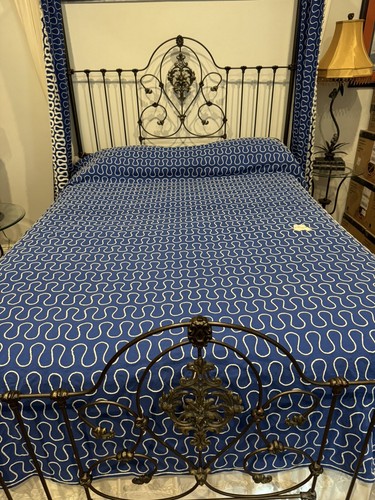 Hofmann by Fruit of the Loom Cobalt 101 x 88 CHENILLE + (4) 25x81 BED-CURTAINS - Picture 13 of 15
