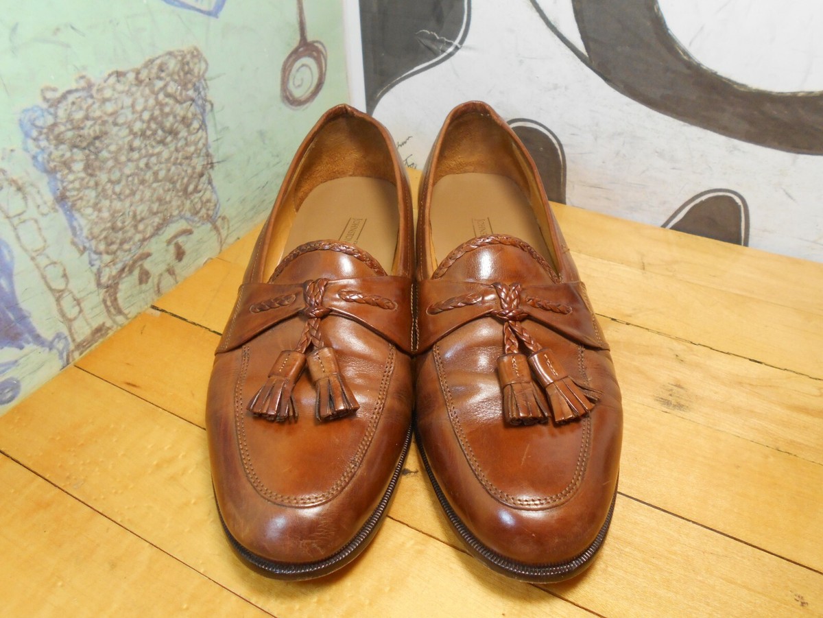 Johnston & Murphy Brown Leather Tassel Loafers Men display picture 3