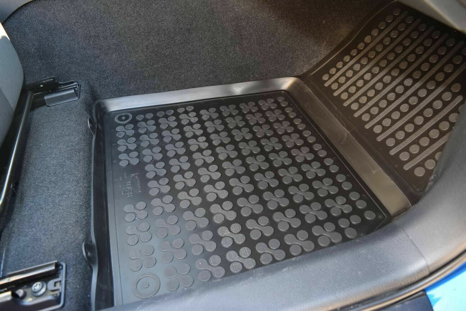 Floor Mats for Alfa Romeo Stelvio 20162023 All Weather Rubber Mat 2