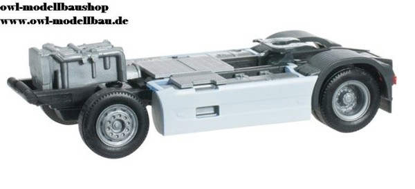 Herpa Teileservice 084178 | Volvo Fh Fahrgestell Mit Chassisverkleidung | 1:87-image
