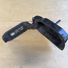 Mercedes-Benz C W205 Tankdeckel Tankklappe A2056305403 Original Mercedes-Benz C W205 Tankdeckel Tankklappe A2056305403 Original