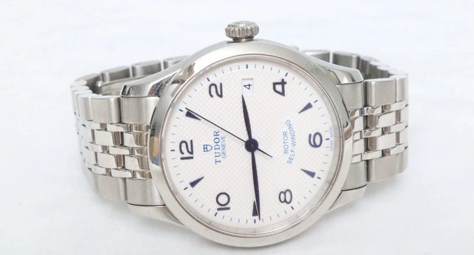 Tudor 1926 36mm White Dial Automatic Stainless Steel Men's Wristwatch - Image 4 of 4