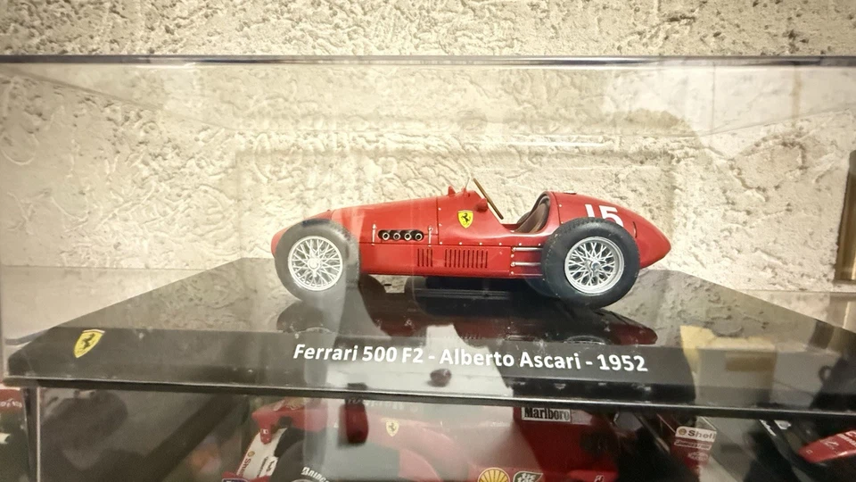 FERRARI F1 Lotto 4 Auto 124 - Immagine 4 di 4