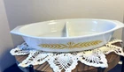 VINTAGE PYREX ROYAL WHEAT DIVIDED CASSEROLE DISH FROM 1960 1.5 QT UNUSED EXC
