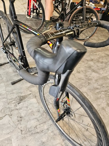 2018 Focus PARALANE RED eTAP Carbon Road Bike 54cm Retail $8000 - Picture 21 of 22