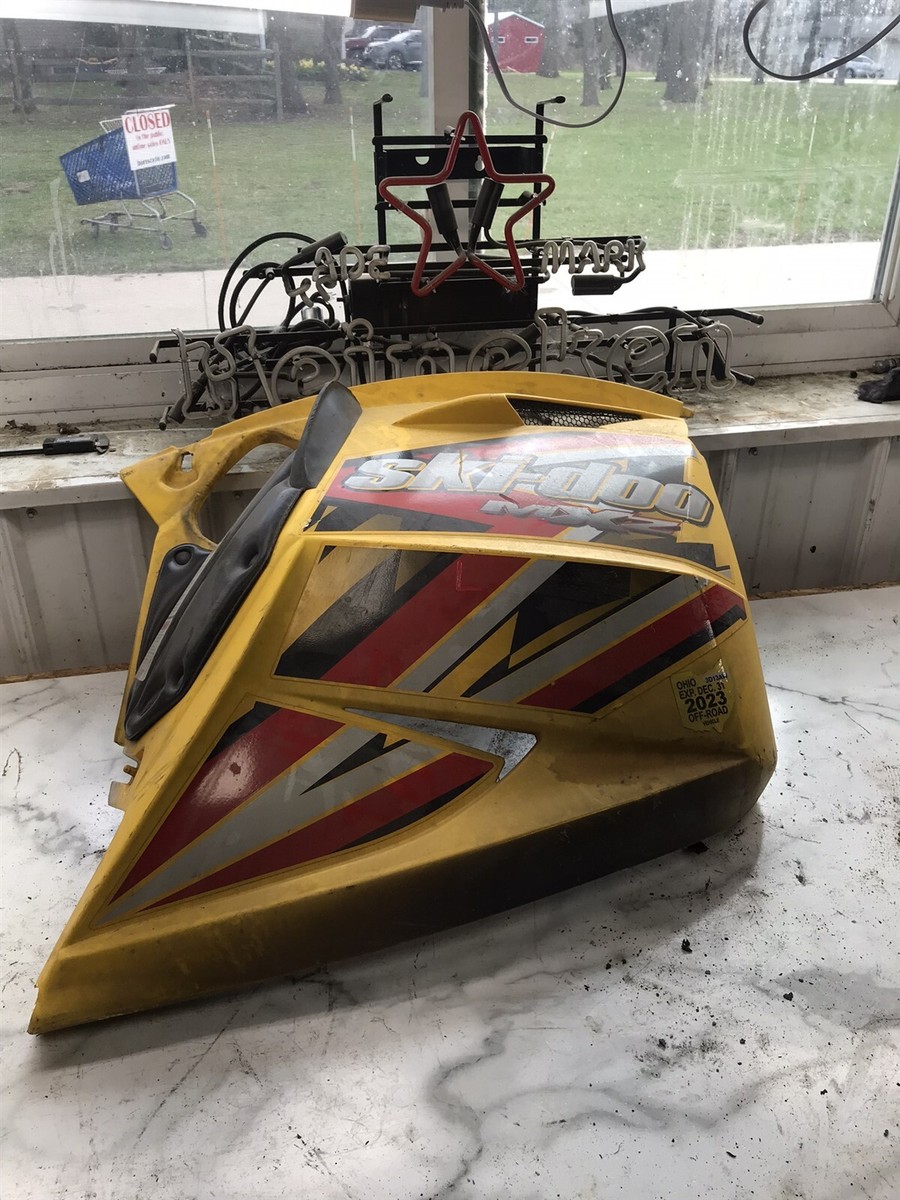 2006 Ski-Doo MXZ 800 Adrenaline HD Right Side Cover Cowl Fairing