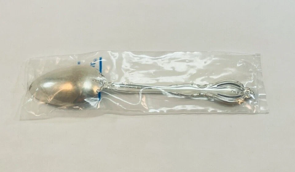 Cucharadita International Grande Regency Plata Esterlina - 6" - Nueva en Paquete Foto 2 de 3