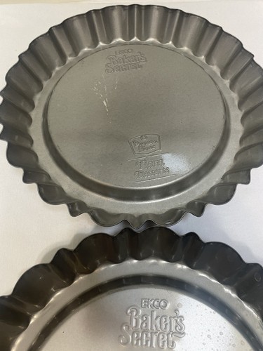 2 Vintage Ekco Bakers Secret Duncan Hines Tiara Dessert Pans Fluted Tart Quiche - Picture 5 of 8