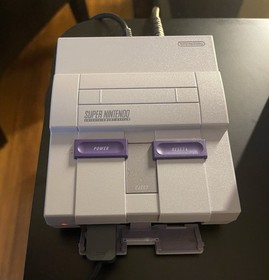 Nintendo Super NES Mini Classic Edition - Authentic