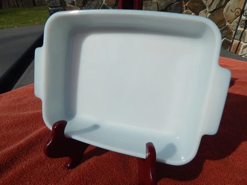 Vintage Pyrex Green Rectangular Casserole Dish #507