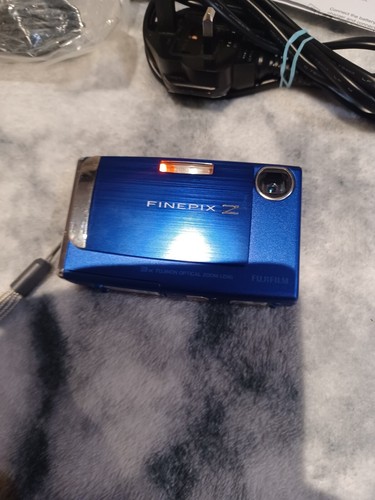 Fujifilm FinePix Z Series Z10fd 7.2MP Digital Camera - Blue TESTED Boxed w Extra - Picture 5 of 8