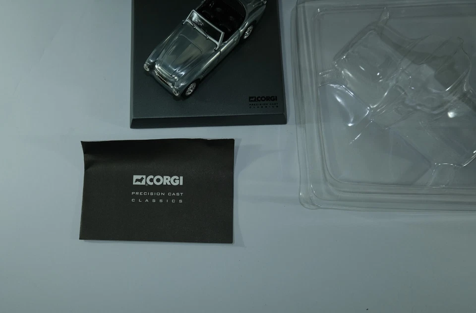 Coche modelo diecast Corgi Classics Austin Healey 3000 MkII G50081 escala 1:43 T2 Foto 2 de 4