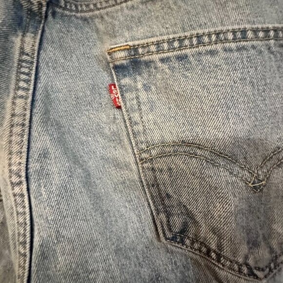 Levis 505 Jeans Light Blue Denim Waist 34" x 32"  Unisex Straight Vintage thumbnail 4