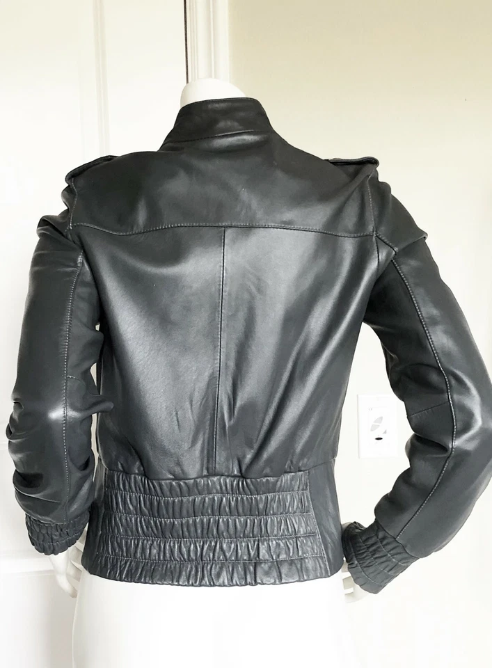 CHAQUETA CORTA DE CUERO DE CORDERO SUAVE PÓLVORA XCVI NUEVA SIN ETIQUETAS TALLA: M Foto 3 de 4