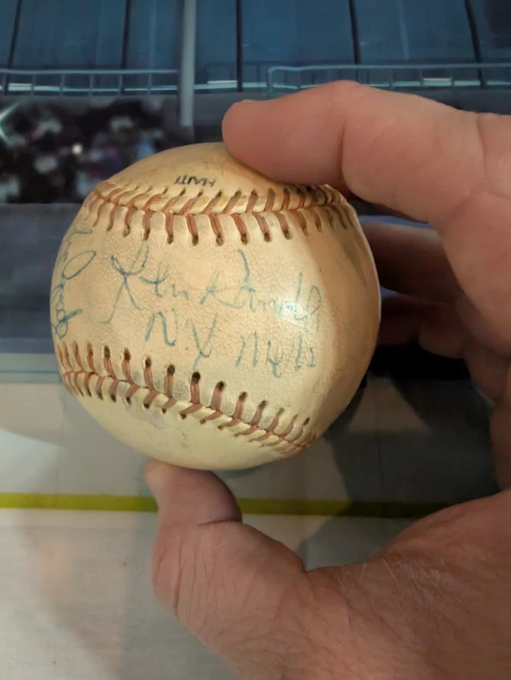 MLB 1977 WS New York Yankees Dock Ellis, Chambliss, Sparky Lyle Signed Baseball - Image 2 of 4