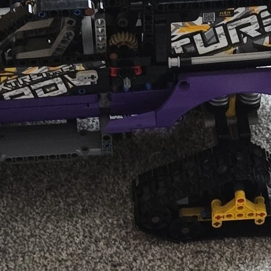 LEGO Technic 42069 Extreme Adventure, photo 2 of 5