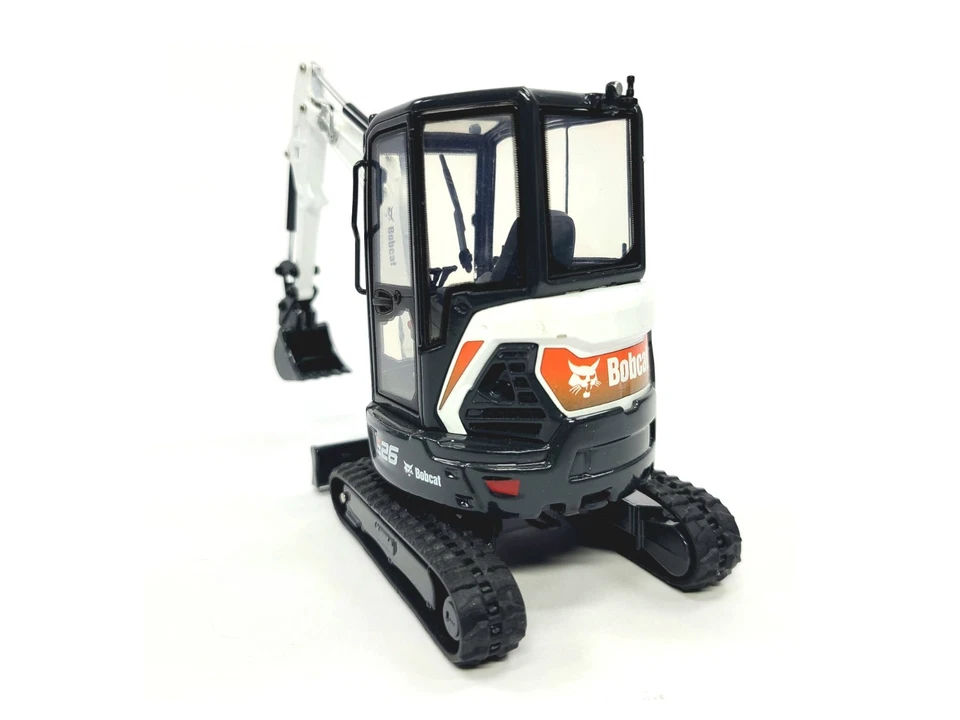 Excavadora compacta Bobcat E26 - Universal Hobbies escala 1:25 modelo #UH8132 sin caja Foto 2 de 4