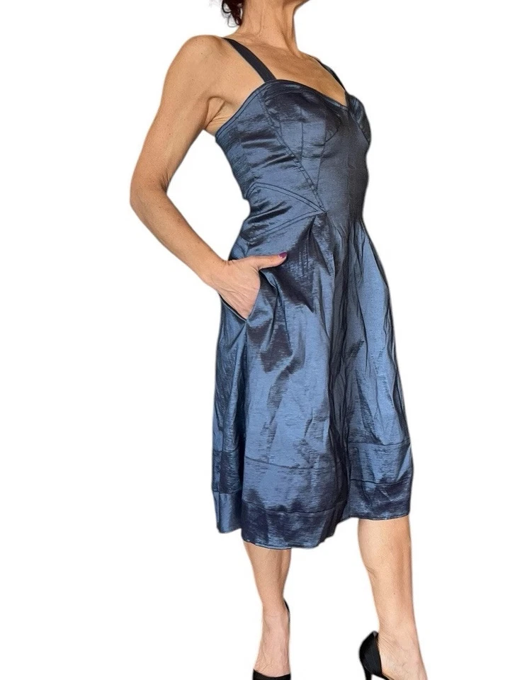 Vestido sin mangas Z Spoke By Zac Posen azul satinado corsé calce y acampanado cóctel 6 Foto 2 de 4