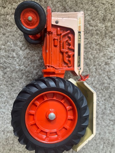 VINTAGE ERTL 1/16 CASE 1030 COMFORT KING FARM TOY TRACTOR - Picture 6 of 12