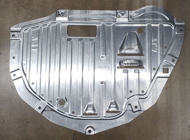 17-22 Honda CR-V EX EX-L TRG Lower Engine Cover Lid (74112-TLA-A01)