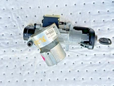 2007 2008 GMC ACADIA IGNITION SWITCH LOCK W/KEY & IMMOBILIZER OEM 10357528