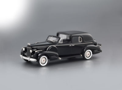 CADILLAC SIXTY SPECIAL CONVERTIBLE SEDAN 1938 Bleu BROOKLIN MODELS