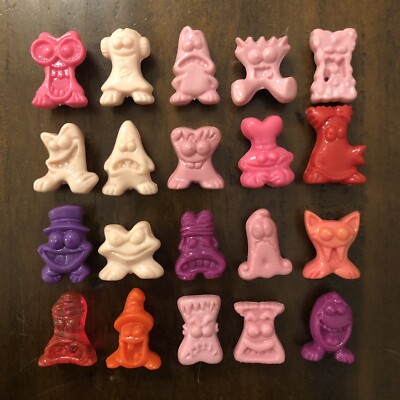 COMPLETE SET of 1998 MUTANTS Gogos Crazy Bones with Eggy