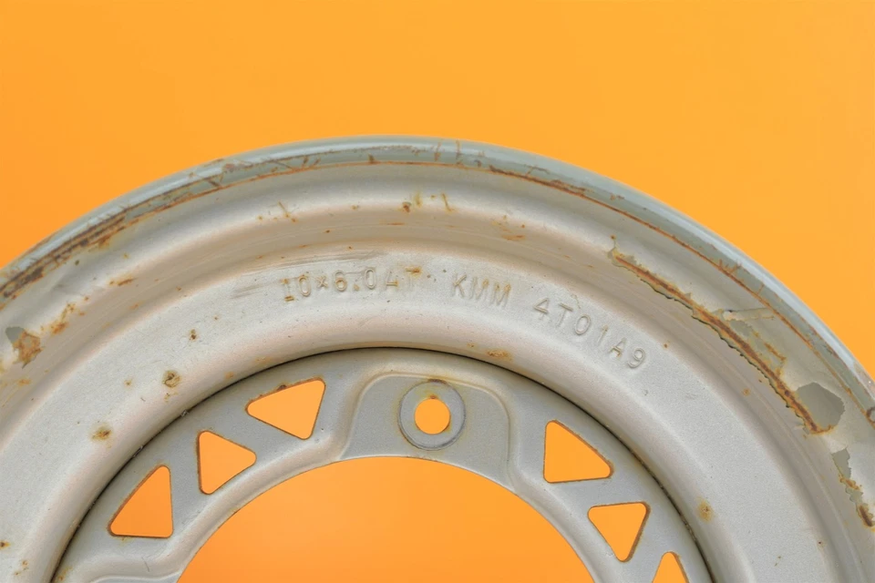 03-09 2005 Trail Boss 330 OEM Juego de llantas delanteras Conjunto 4/156 Foto 4 de 4