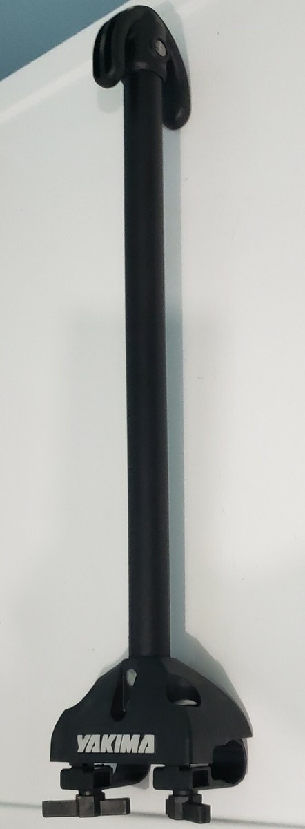 One Yakima 8004036 Kayak Stacker Kayakstacker 204036
