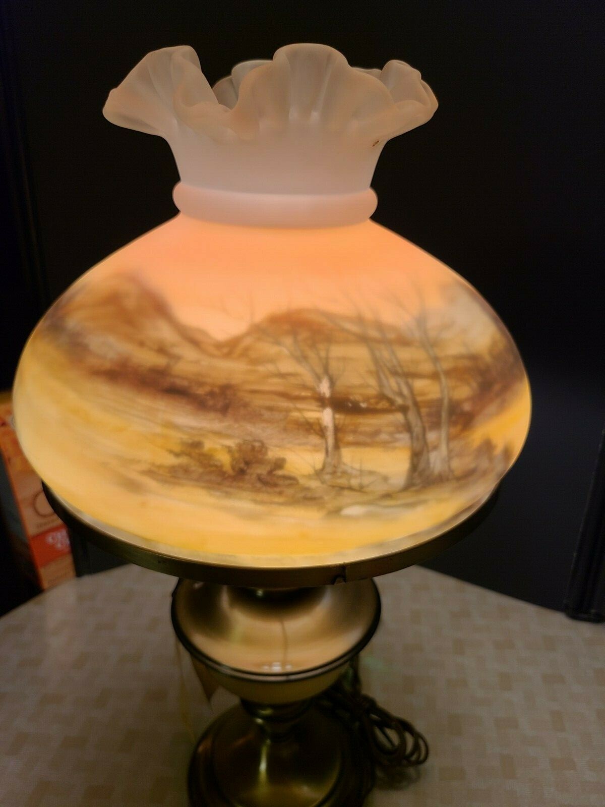 Fenton Louise Piper Reverse Painted Lamp 1978 also signed by 2 Fentons