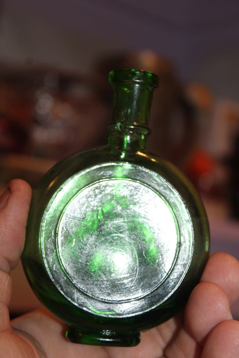 Antique, 4'', Bright Green, Round Perfume/Scent Bottle #A-5840 | eBay