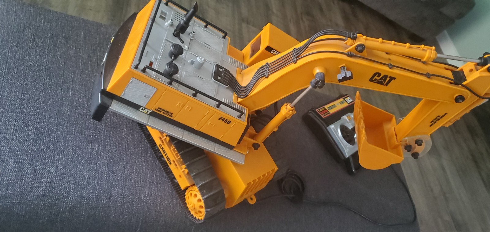 Vintage New Bright Caterpillar Remote Control Front End Loader eBay