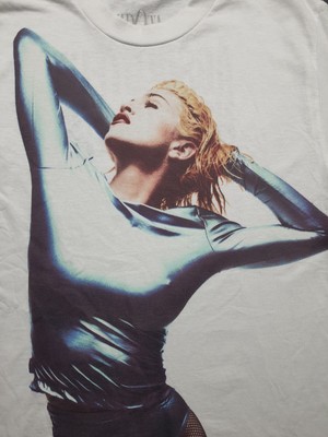 マドンナ 　Celebration　スキニーフィット Tシャツ madonna t-shirt the celebration tour s. S no regrets | eBay