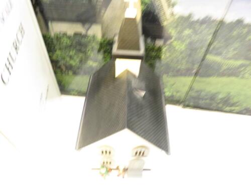 0/027 ACCESSORY- 6350 MODEL POWER LIGHTED ASSEMBLED CHURCH- EXC- SH - Picture 3 of 5