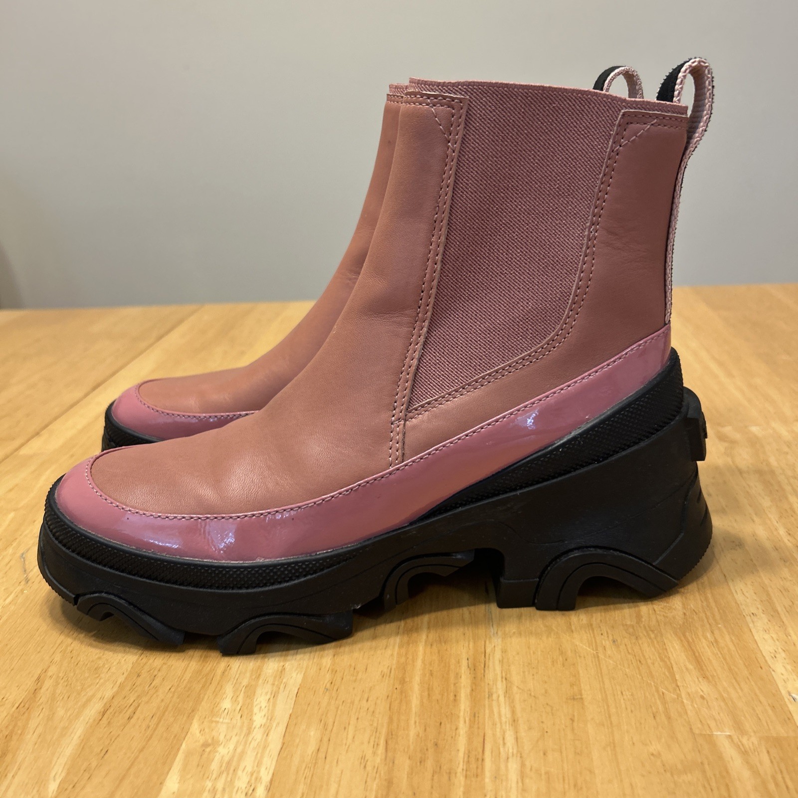 SAOLA Stivali impermeabili Sorel Anthropologie Brex Lux Chelsea rosa suola nera US 7