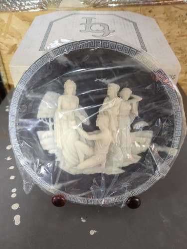 Cameo Collector's Plates x 3 Boxed Incolay Studios Helen & Paris Brunettin VGC