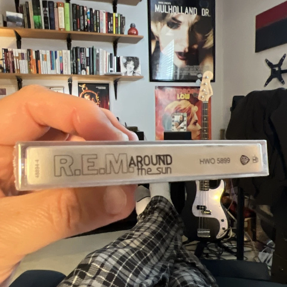 U.S. SELLER - R.E.M. - AROUND THE SUN (2004) SEALED CASSETTE. INDONESIA RELEASE. - Image 4 of 4
